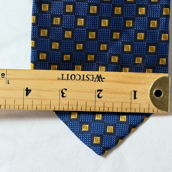 Robert Talbott 100% Silk Blue and Gold Geometric Textured Tie  Designer Lux - Picture 2 of 7